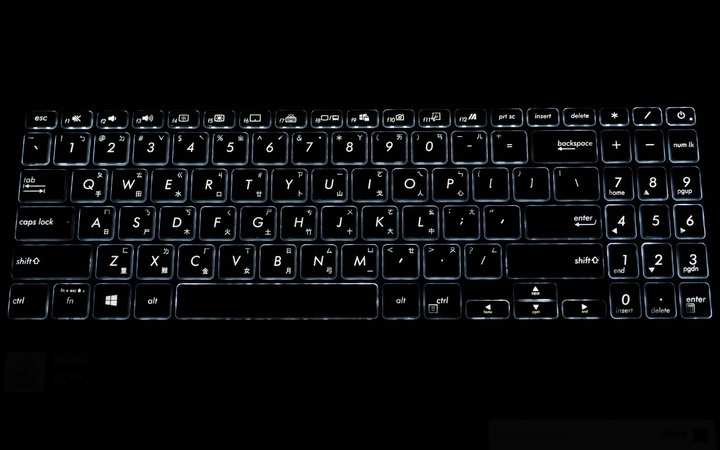 筆電也來玩跨界 ASUS VivoBook 15 X571LI 簡單開箱