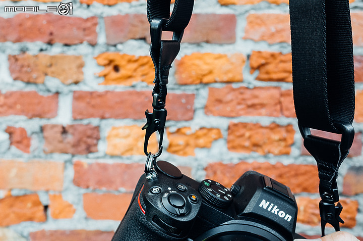 KUVRD Camera Strap 攝影背帶｜極速拆裝超便利 簡單試用分享！