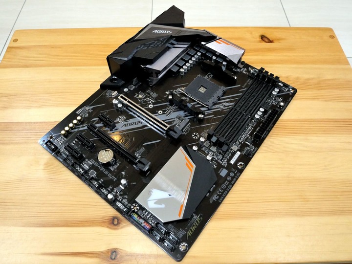A520 AORUS ELITE 三秒合體 R7 4750G