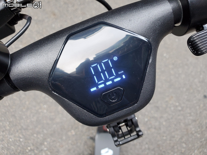 WAYMAX X7 電動滑板車開箱