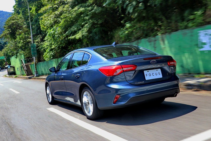 補上最後一塊拼圖 Ford Focus 4D ST-Line Lommel試駕