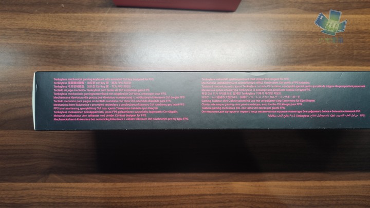 點我看大圖 【小宅開箱】ASUS ROG Strix Scope TKL Electro Punk 機械式電競鍵盤