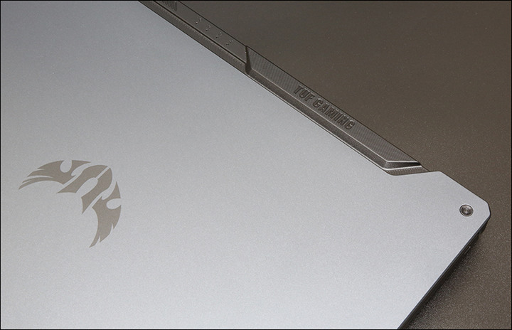[神龍] TUF GAMING F15 FX506LI開箱一波
