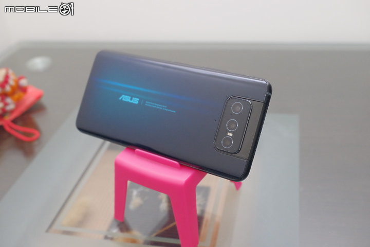 點我看大圖 ZenFone 7 Pro翻轉拍照 入手使用心得