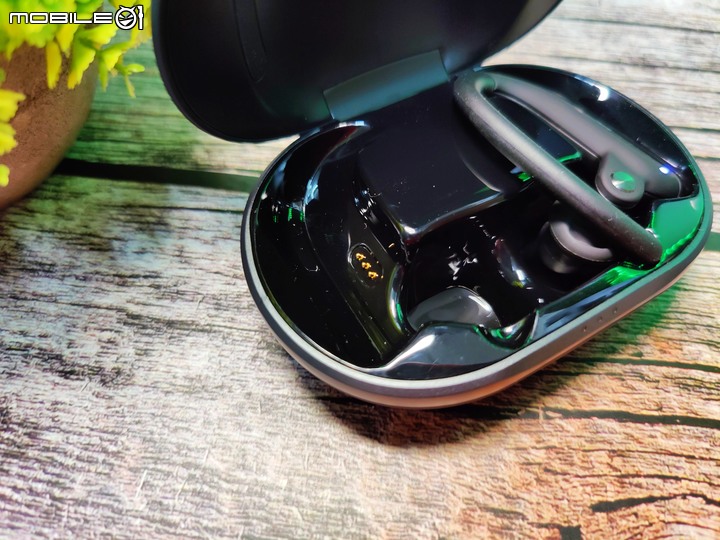 Anker Soundcore Spirit X2 – 低頻相當強勁、耳機牢固怎麼甩也甩不掉