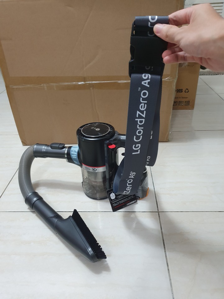 真機皇,LG CordZero ThinQ A9 K系列濕拖無線吸塵器開箱體驗