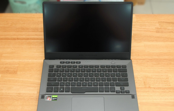 收放自如為所欲為 ASUS ROG Zephyrus G14 日蝕灰開箱