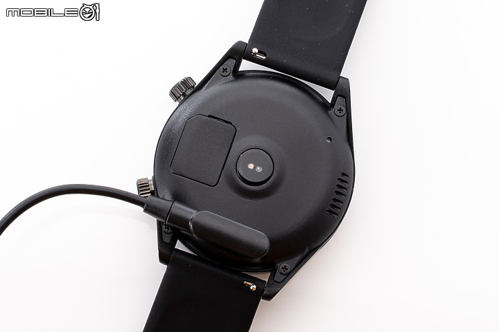 MAD Gaze Watch智慧錶 隔空操作的科技巫師!
