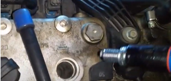突發引擎抖動,自已來修,小時後拆玩具車,長大拆汽車(字多、圖也多)