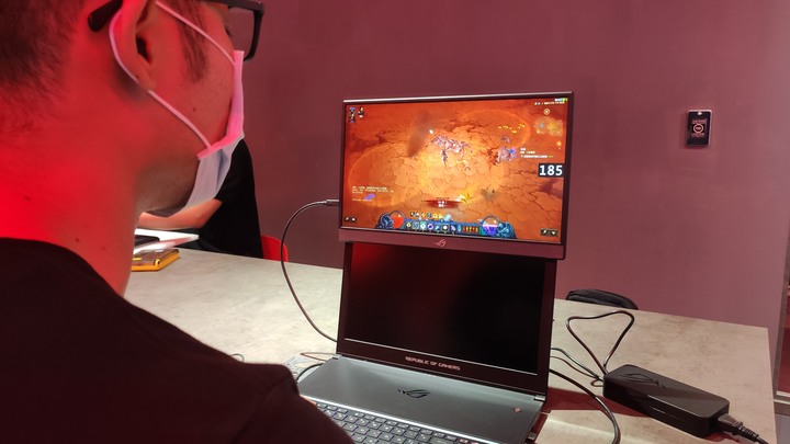 ROG Strix XG17AHPE專業可攜式電競顯示器(簡單開箱-圖文多)
