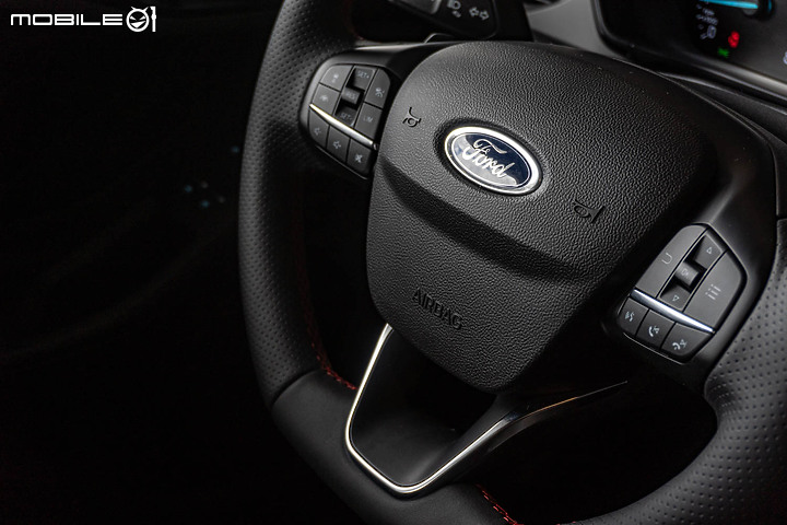 Ford Focus 4D ST-Line Lommel /17 SLA 試駕:運動舒適同等進化