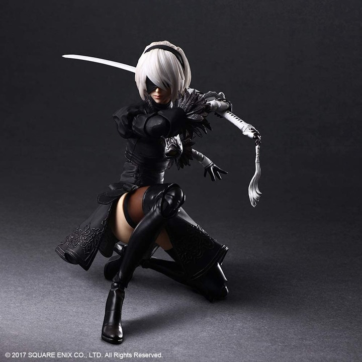 [新訊] PLAY ARTS改 推出 NieR: Automata 2B 可動人形