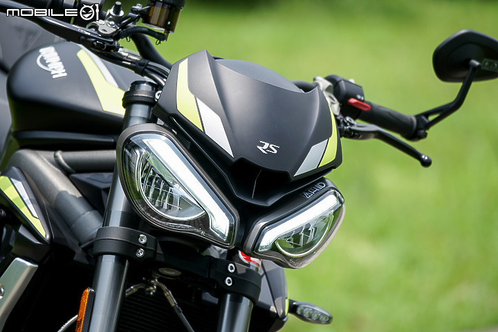 2020 Triumph Street Triple 765RS 試駕 輕盈暴力卻又充滿紳士態度