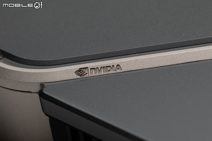 NVIDIA RTX 3080 Founders Edition 創始版外觀開箱 比擬工藝品等級顯卡製品