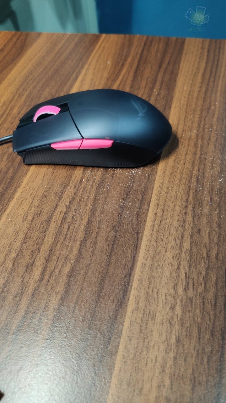 【小宅開箱】ASUS ROG Strix Impact II Electro Punk 「粉」出你的風格