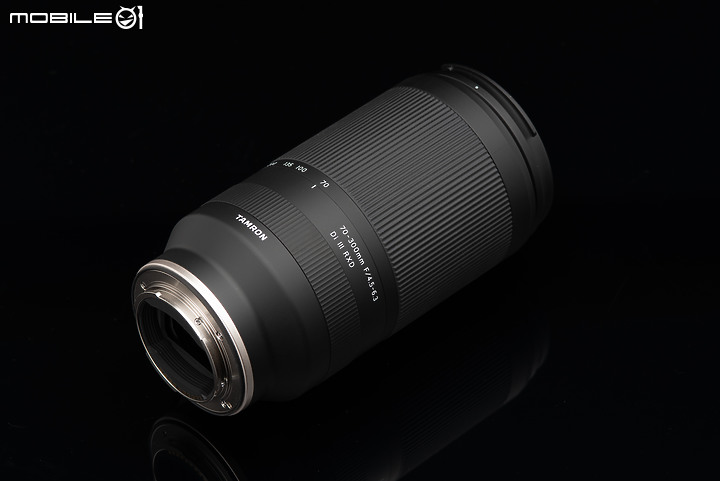 Tamron 70-300mm f/4.5-6.3 DiIII RXD (A047)最親民的望遠鏡頭