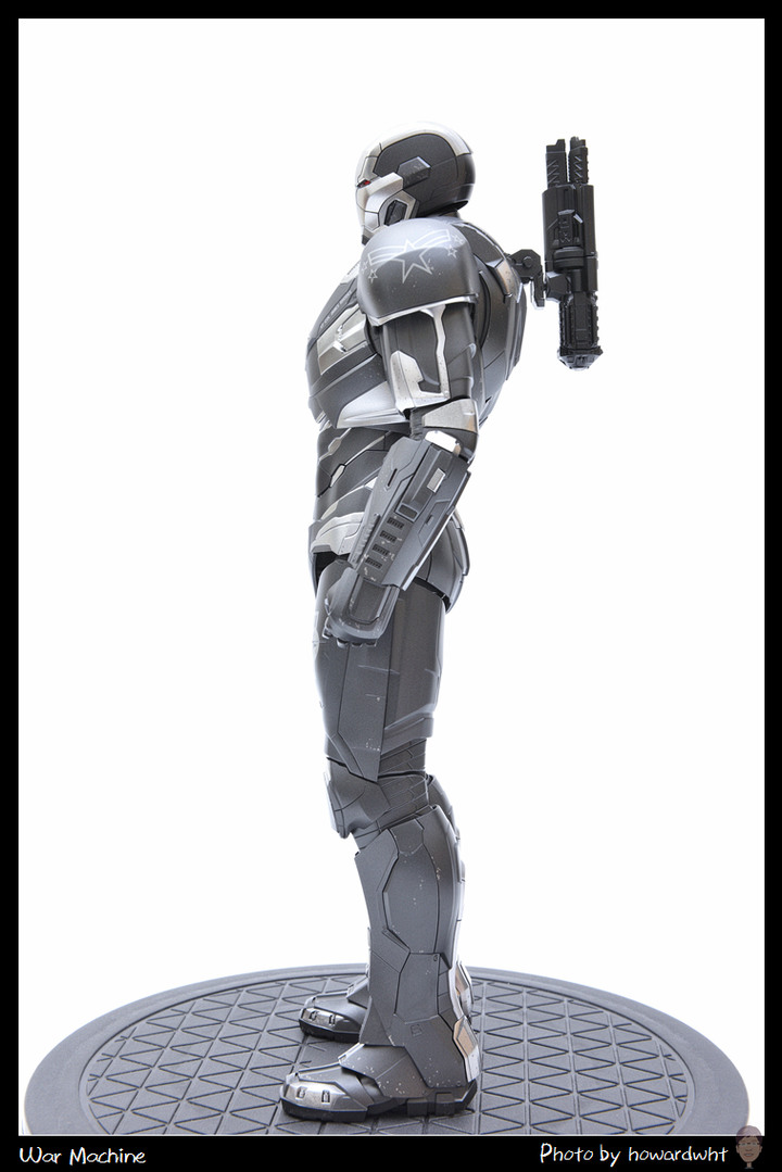 【開箱】簡單一樣可以很MAN - Hot Toys《復仇者聯盟：終局之戰》戰爭機器