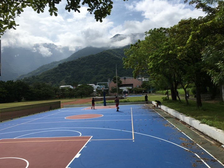 台 東 關 山 騎 遊 小 旅 行