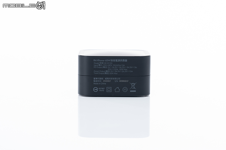 RAVPOWER 氮化鎵 GaN USB-C 充電器測試 輕巧與快充同時滿足！