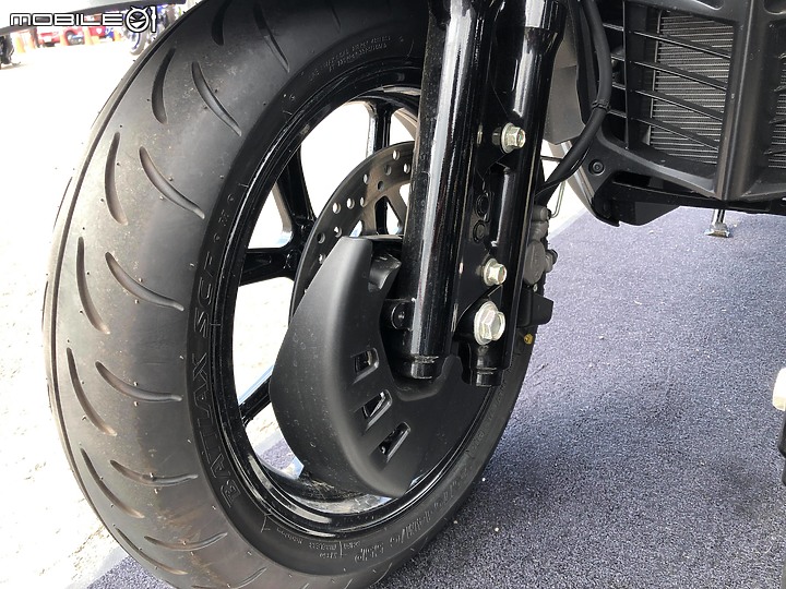 【採訪】黃牌三輪無預警發表!YAMAHA 台灣山葉機車 TRICITY 300 上市!