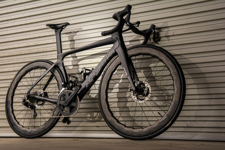 Cervelo S5 V.S. Cannondale System 內有SRAM v.s. Shimano碟煞電變比較
