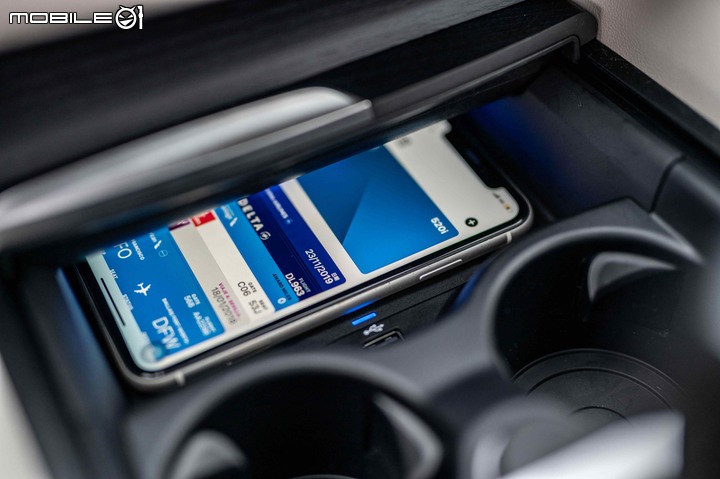 BMW 5系列小改款國內首試,集結科技、高質感與絕佳動態表現,令人傾心的豪華房車正應如此!