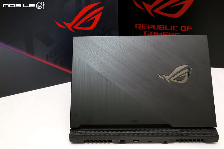點我看大圖 ROG STRIX G512LV最佳玩咖 (最佳玩CAR?)