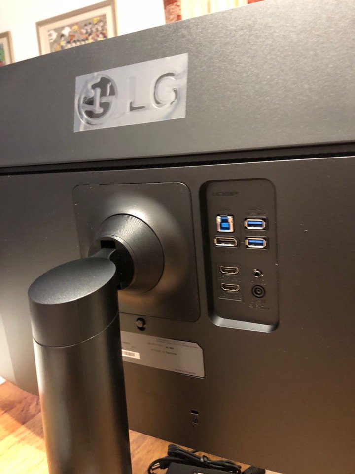 LG 35WN65C-B 開箱