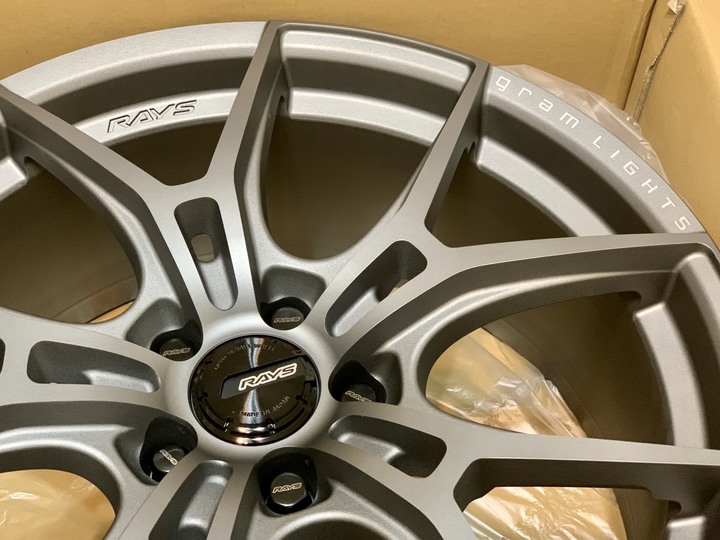 『開箱』Rays gramLights 57FXZ 海外特式版