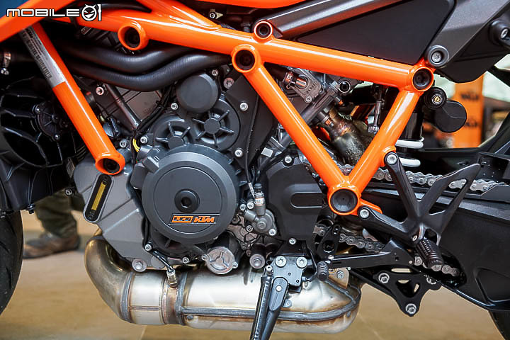 【採訪】猛獸抵台！KTM 1290 Super Duke R 以及 890 Duke R 台灣正式上市！