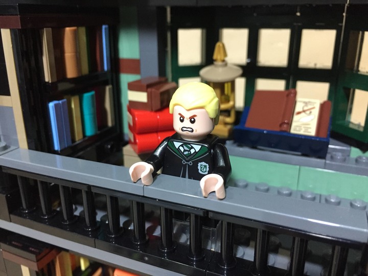斜角巷深度參訪開團！巫師們集合啦 🙌🏻  魔法商店街彩蛋大公開丨LEGO 75978 Diagon Alley