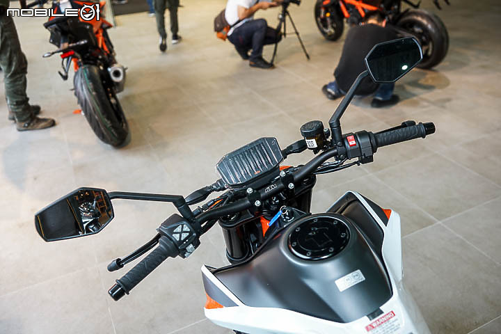 【採訪】猛獸抵台！KTM 1290 Super Duke R 以及 890 Duke R 台灣正式上市！