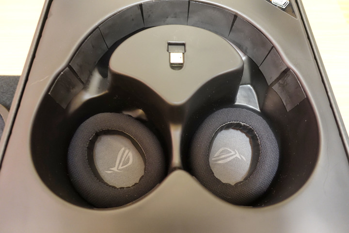 ［開箱］ 夜市耳機升級 ROG Fusion Wireless