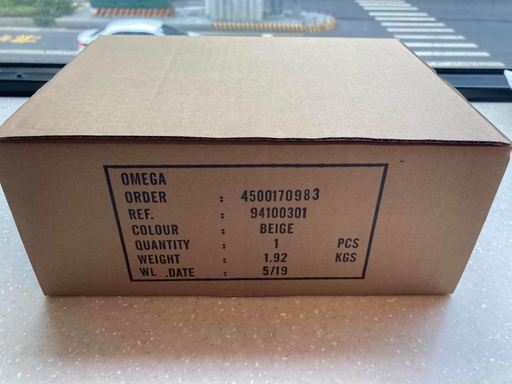 【簡單開箱】薑是老的辣—OMEGA AT8500 38.5mm