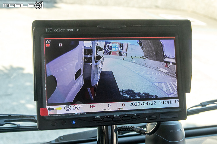 Hino 300 系列「Super 5」試駕 ｜ 大家都能開的5噸貨車！