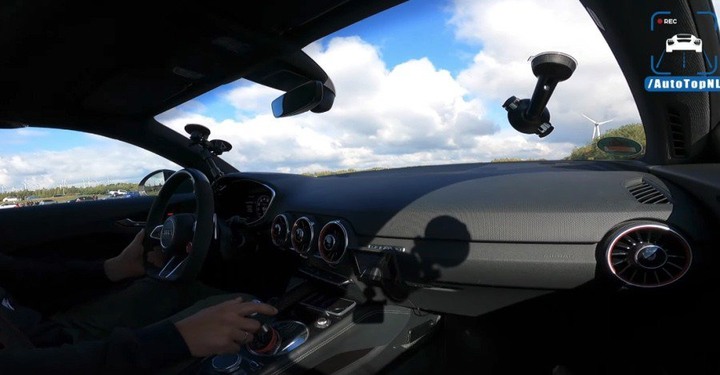 影／800匹馬力爆改Audi TT RS！0-100km/h加速只要2.8秒