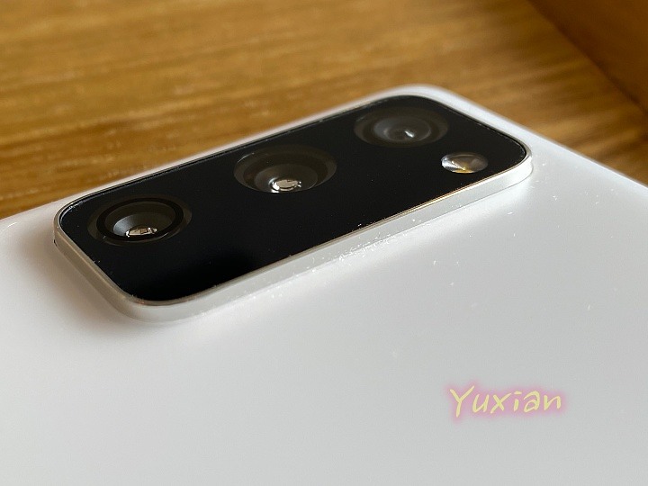Samsung S20 FE 之小評測 (含觸控問題詳細說明)