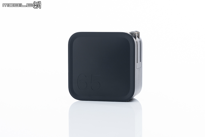 RAVPOWER 氮化鎵 GaN USB-C 充電器測試 輕巧與快充同時滿足！