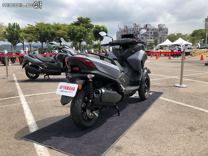 【採訪】黃牌三輪無預警發表!YAMAHA 台灣山葉機車 TRICITY 300 上市!