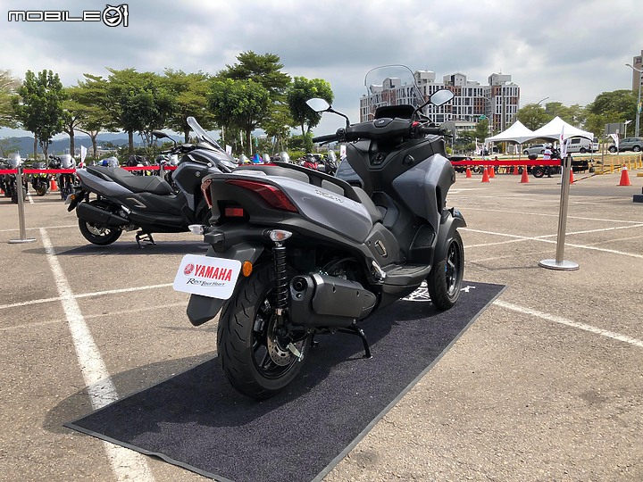 【採訪】黃牌三輪無預警發表！YAMAHA 台灣山葉機車 TRICITY 300 上市！