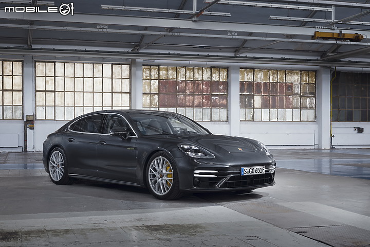 【海外新訊】Porsche 小改 Panamera 追加三車型,700ps「Turbo S E-Hybrid 」旗艦誕生!