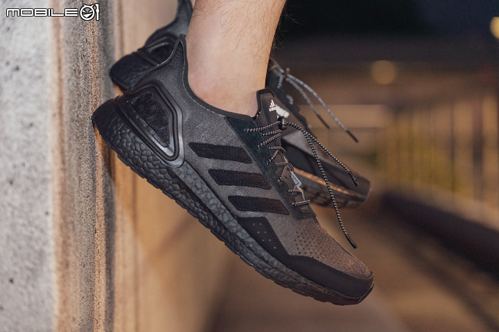 INVINCIBLE x adidas Ultraboost PB實穿分享 高質感的城市鞋履!