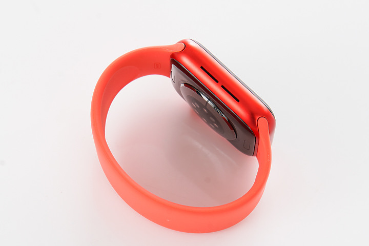 Apple Watch Series 6雙週試用 電力有感 「氧」生也由此開始