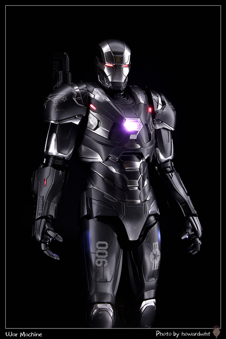 點我看大圖 【開箱】簡單一樣可以很MAN - Hot Toys《復仇者聯盟:終局之戰》戰爭機器