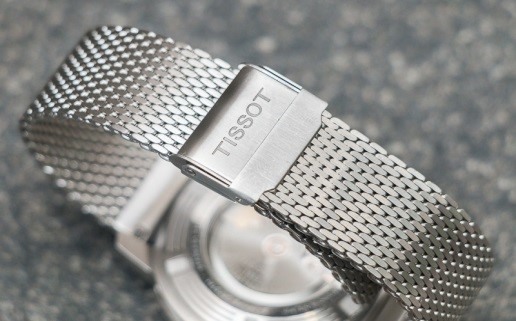 是不是現在流行戴潛水錶?我也來跟風!TISSOT SEASTAR 1000 微開箱