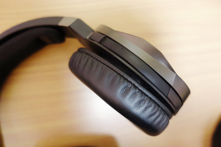 ［開箱］ 夜市耳機升級 ROG Fusion Wireless