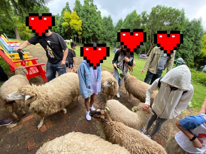 上禮拜六日去桃園 舊百吉穴道和綠光森林 角版街 烤肉