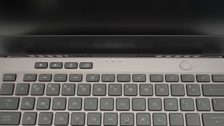 動靜皆宜 ASUS ROG Zephyrus G14 日蝕灰開箱
