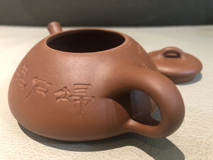 有請神人協助看看這落款