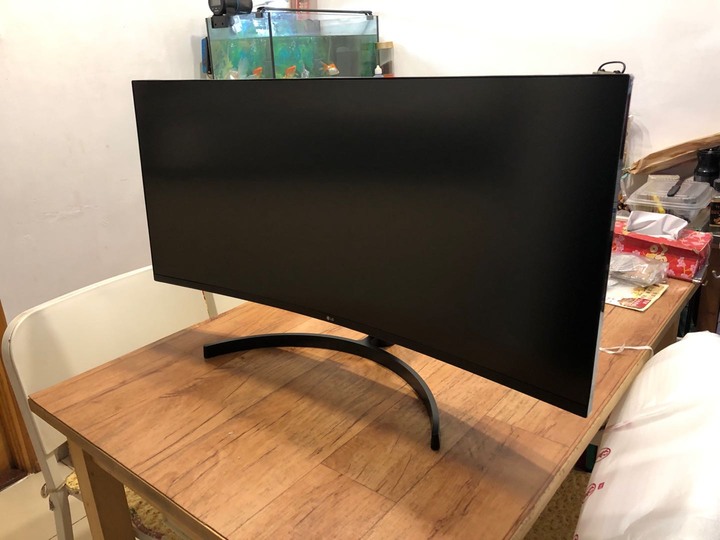 LG 35WN65C-B 開箱